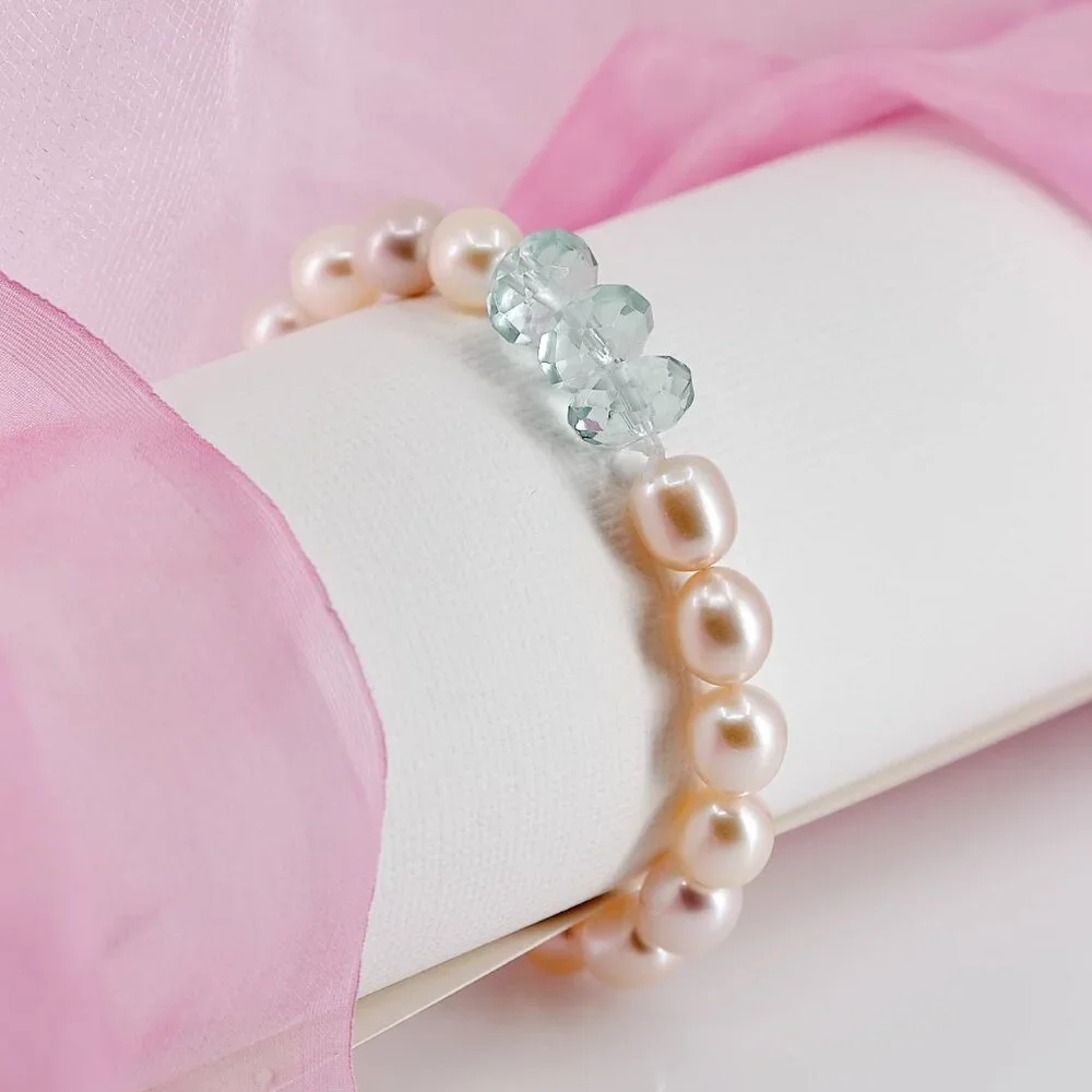 Pearl Bracelet w/Aquamarine, Gemstone Stretch Bracelet, Dainty Jewelry Gift